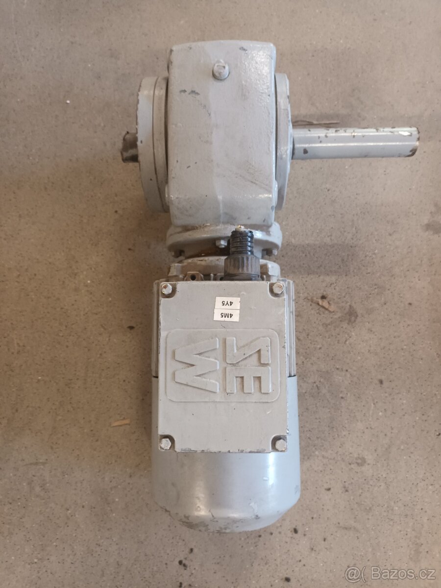 Převodovka s elektromotorem
