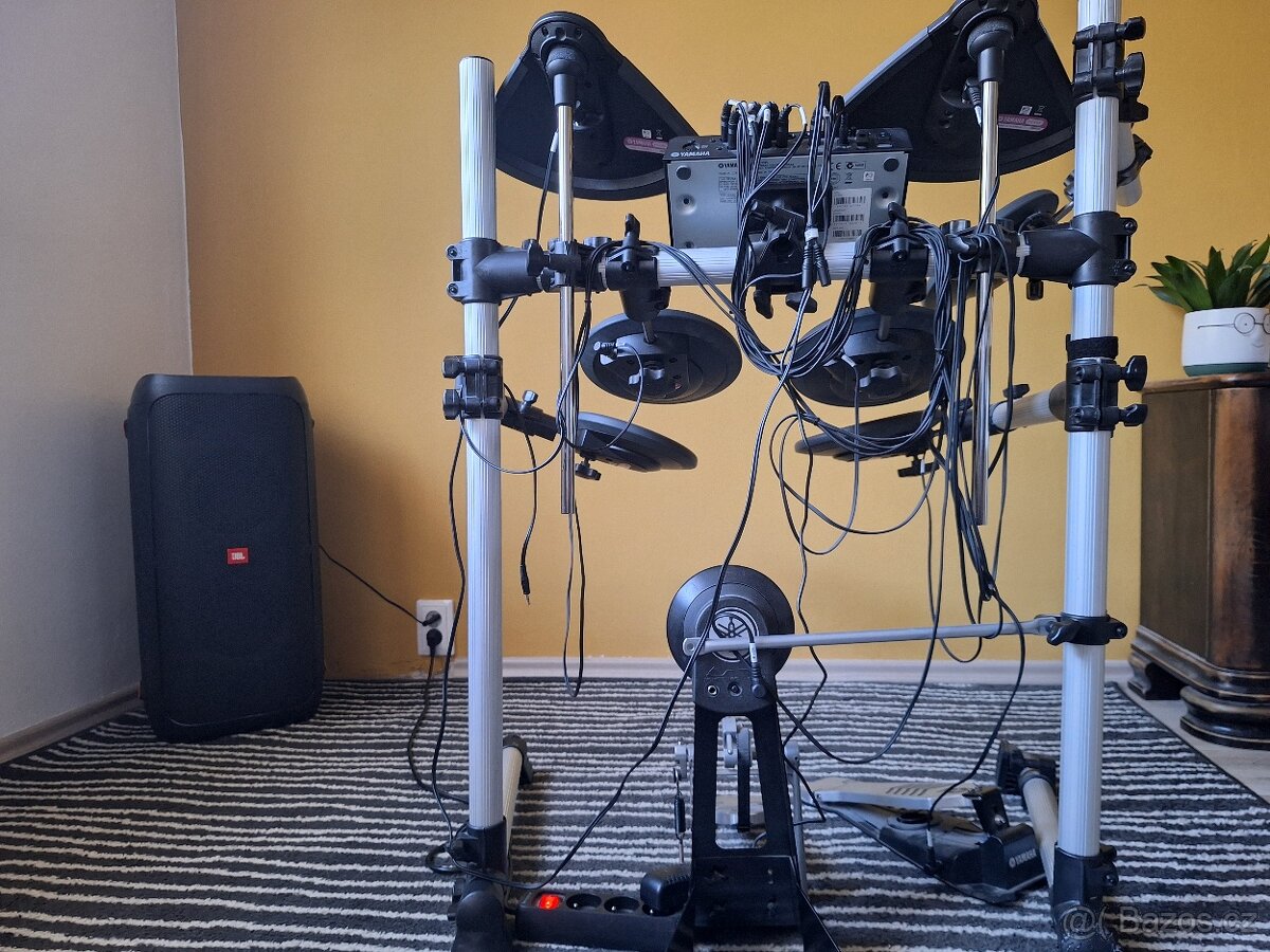 Elektronická bicí souprava Yamaha DTXPL