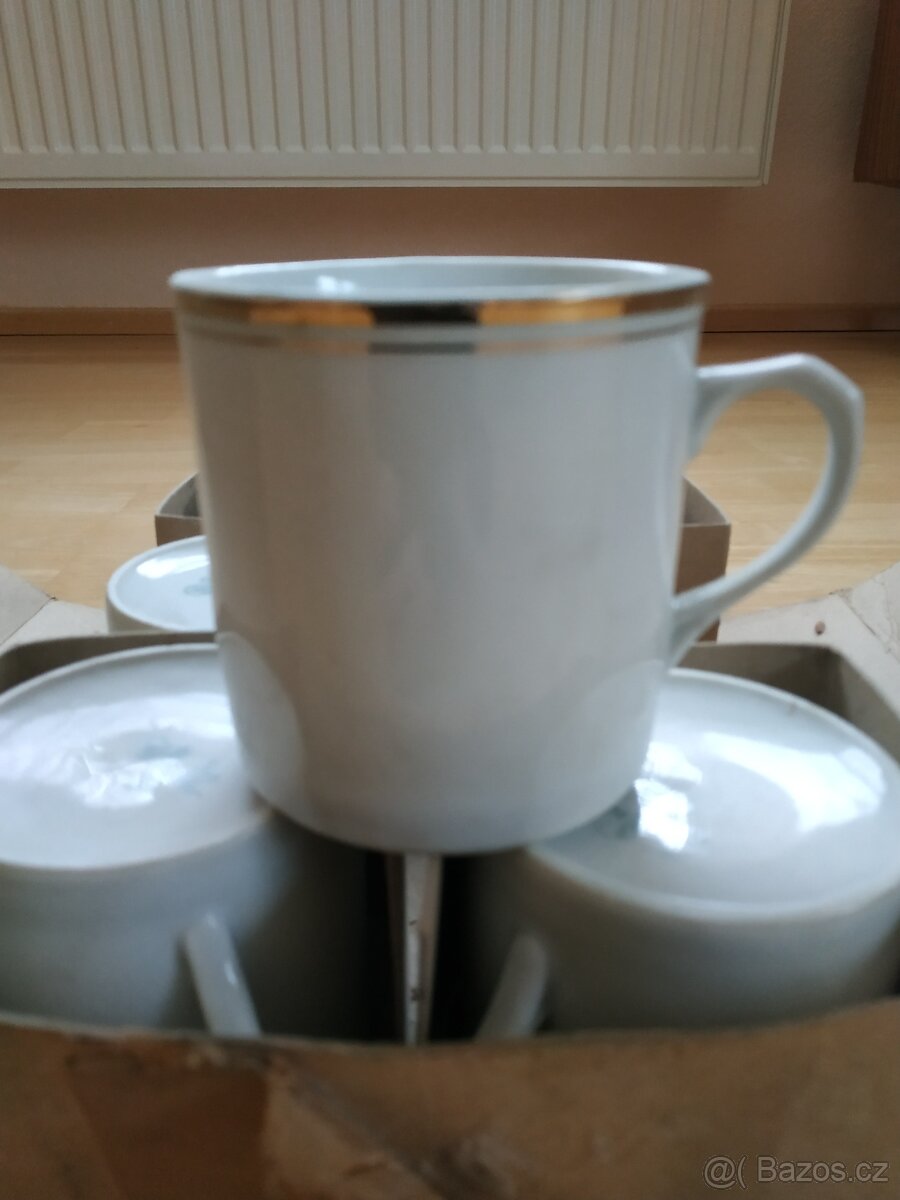 Retro porcelánové hrnky 6ks..Nove