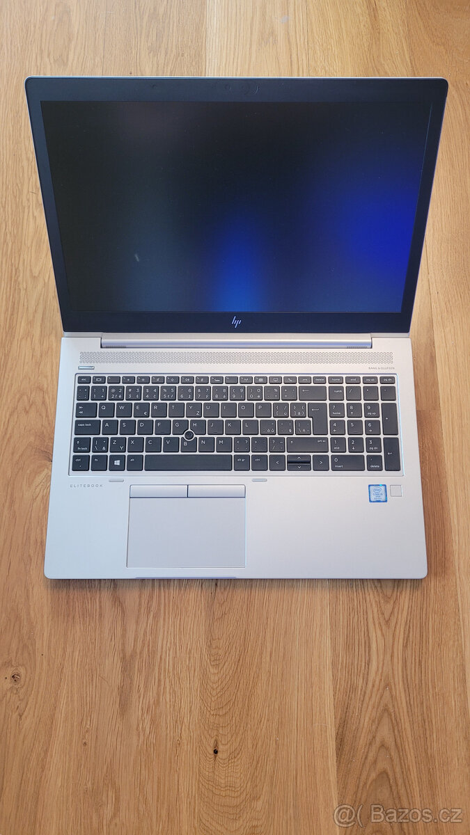 HP ELITEBOOK i5 85, 16GB RAM, 256 GB SSD + taška a nabíječka