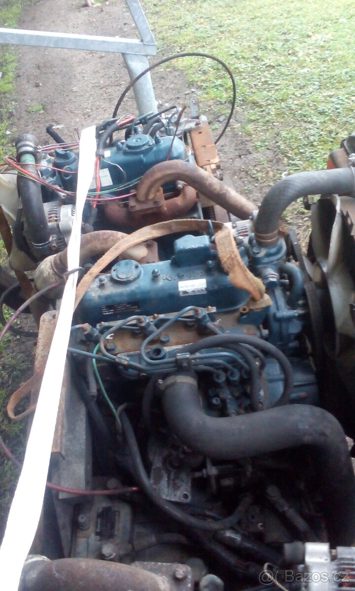 Motor Kubota 3 valec D1105
