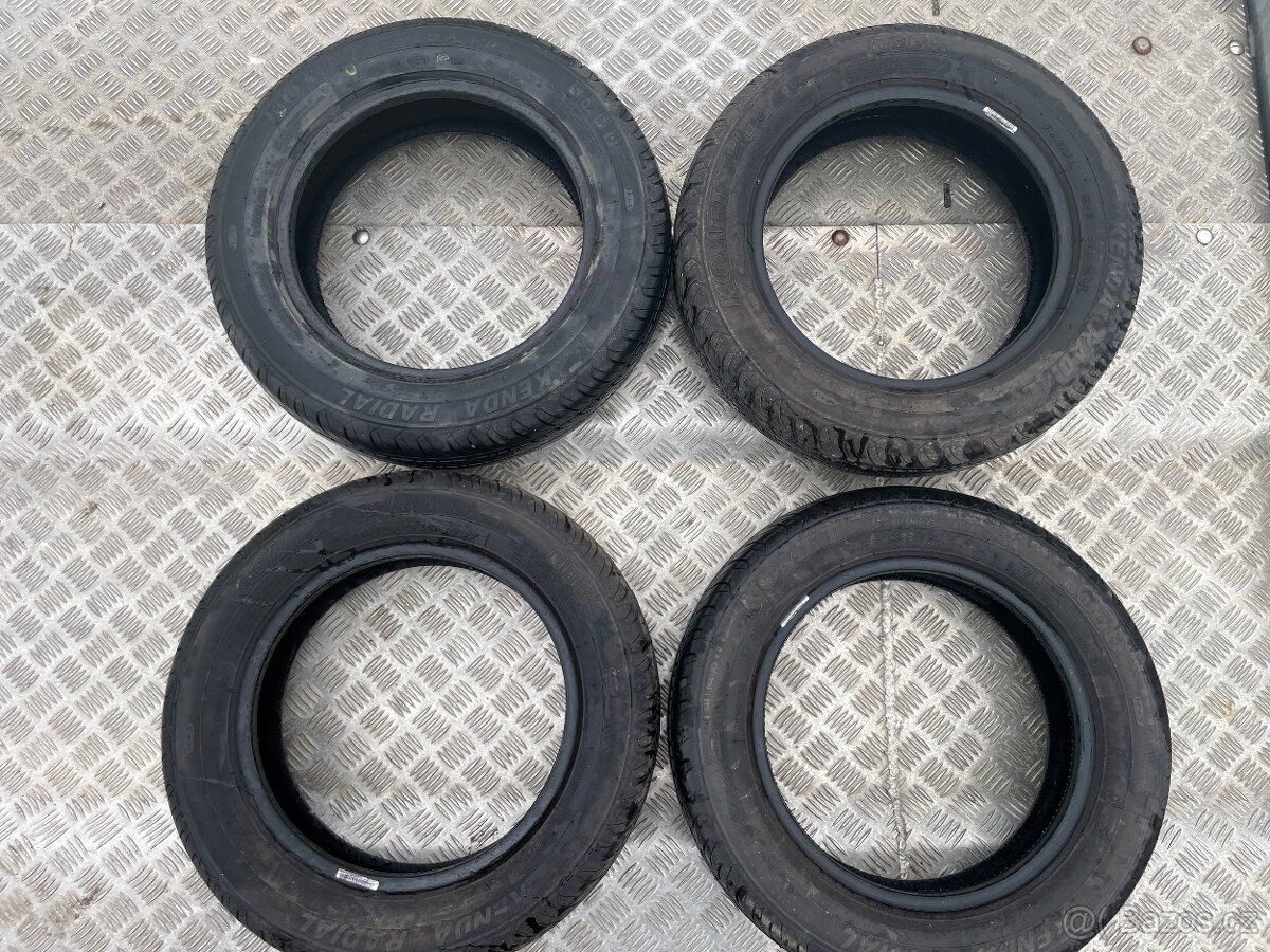 Letní pneu pro mopedauto 145/70R13