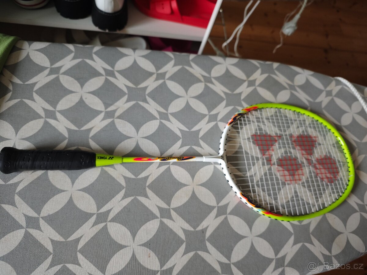 Badmintonová raketa dětská Yonex