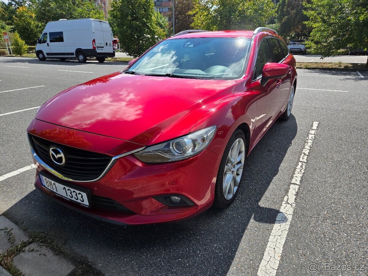 Mazda 6 129kW Red Soul