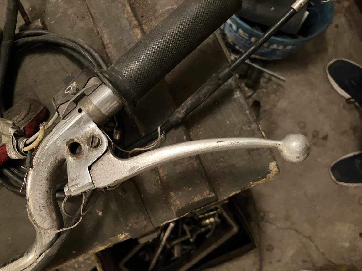 originální hliníkové páčky s kuličkou jawa