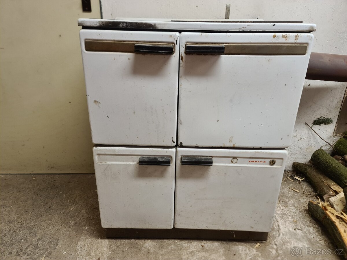 Retro kamna Fiko 602