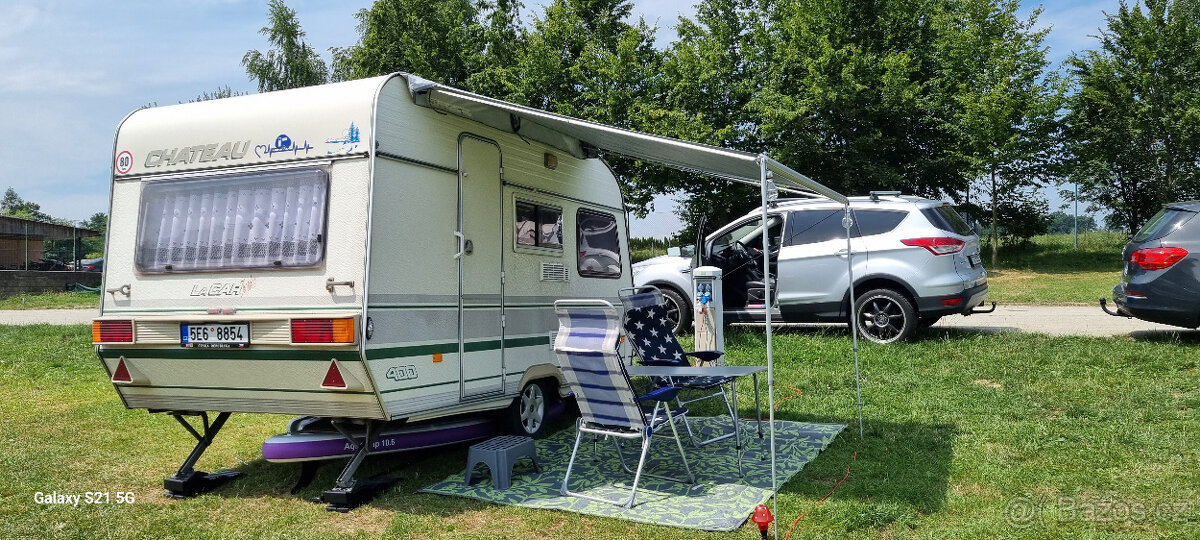 Obytný přívěs Chateau 400