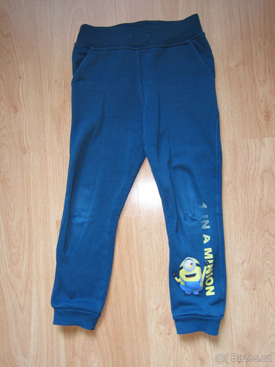 Chlapecké tepláky vel. 116