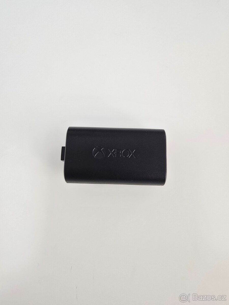 Xbox battery pack
