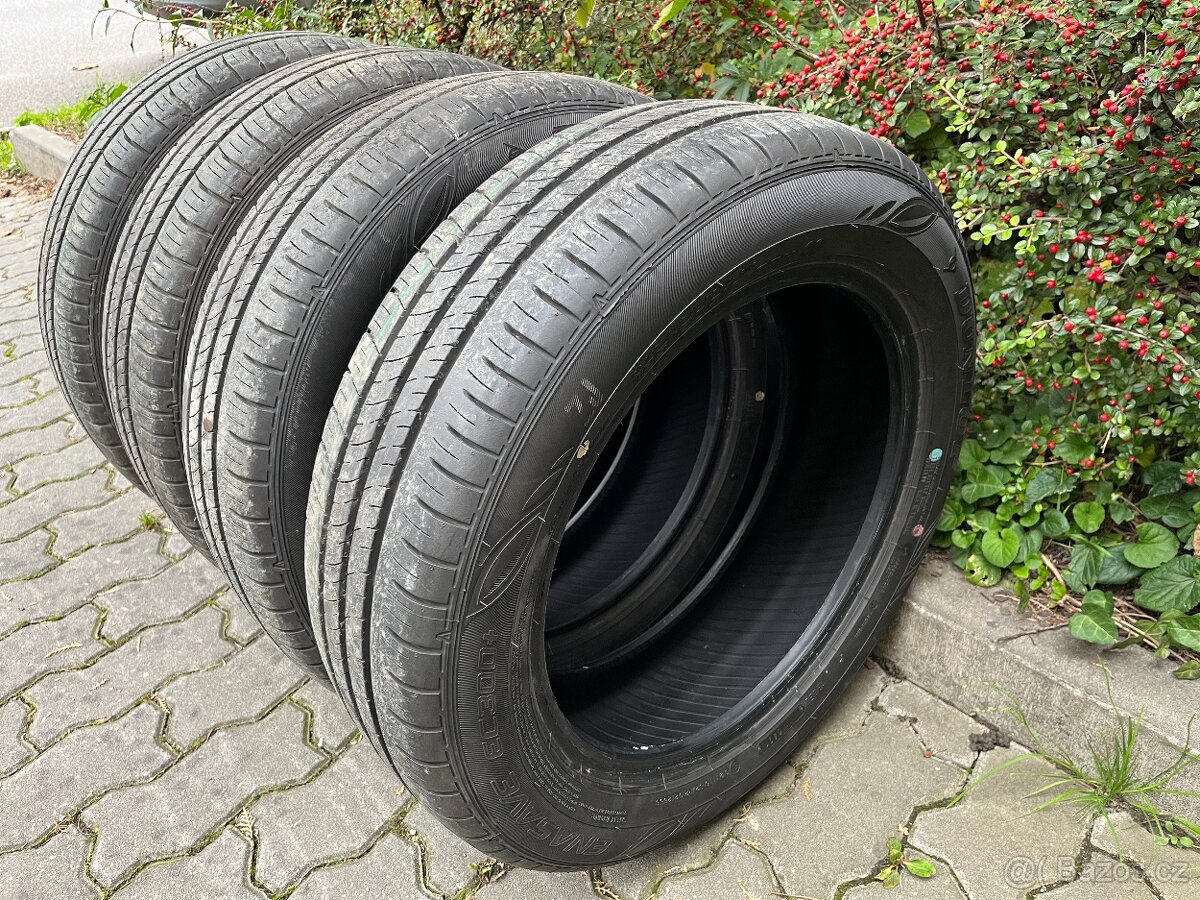 Sada letních pneumatik Dunlop 185/60/16