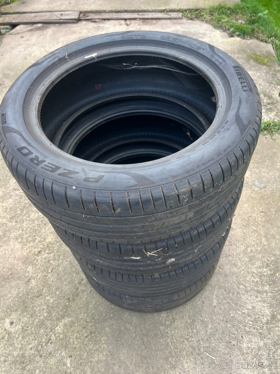 Pirelli 235/50 R19