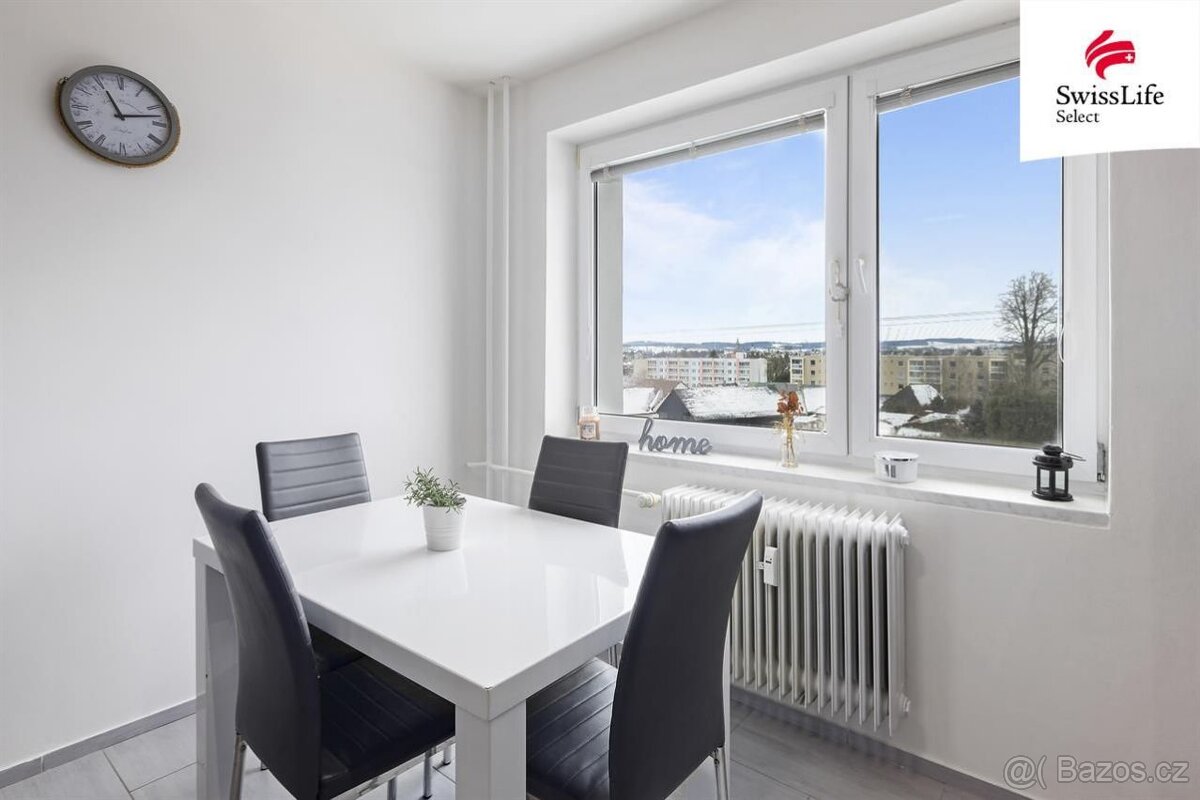 Pronájem bytu 3+1 68 m2 Hegerova, Polička
