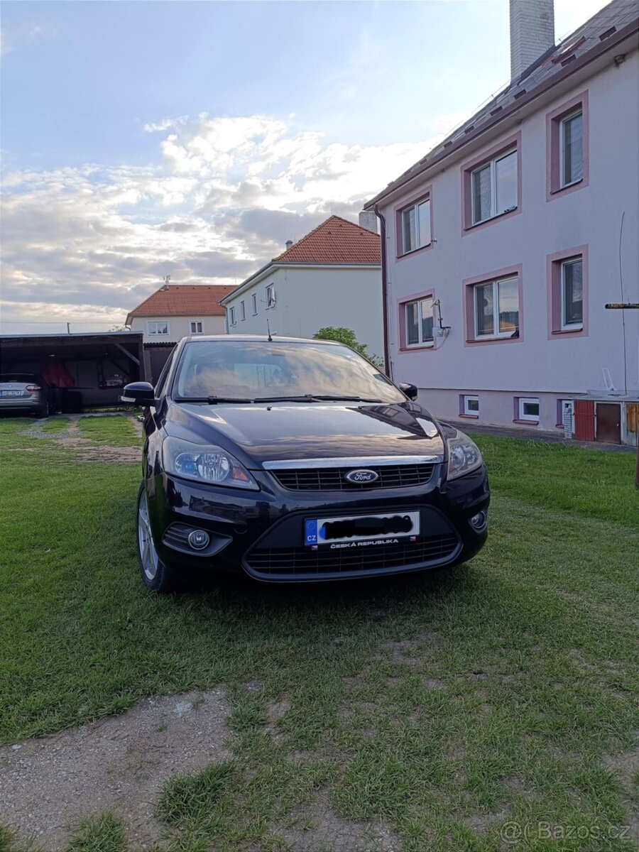 Ford Focus 1.6 74kw benzín