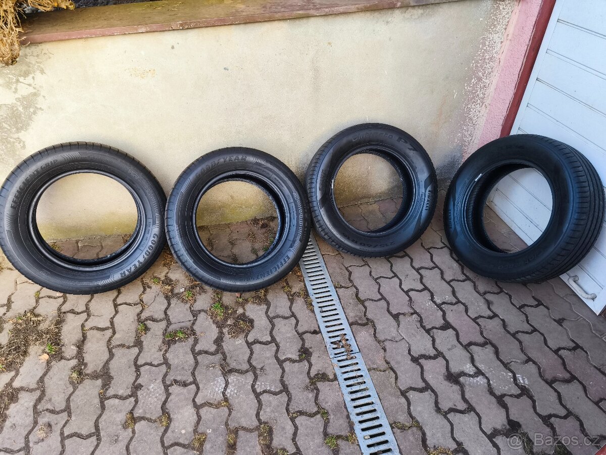 Pneu 215/60/r16