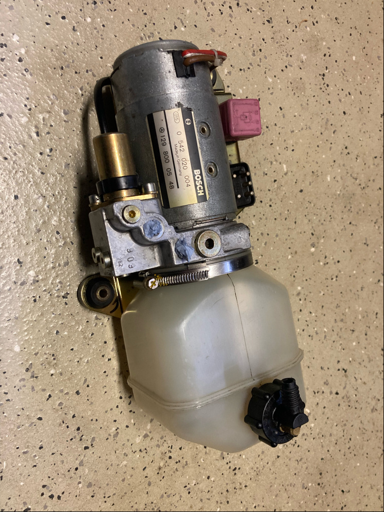 Hydraulická pumpa střechy Mercedes SL 500, R129