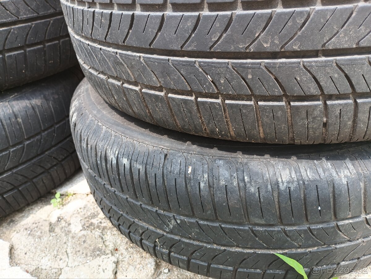Prodám 4x letní pneu