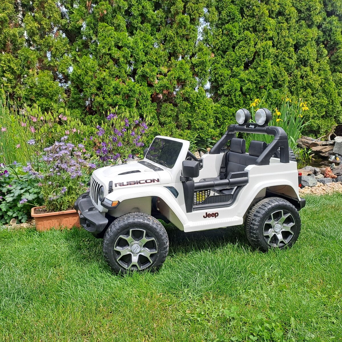 Elektrické autíčko Jeep Rubicon