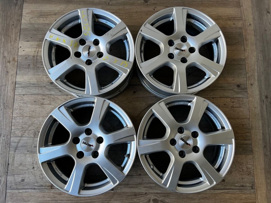 Alu kola, disky r15 5x105 Autec