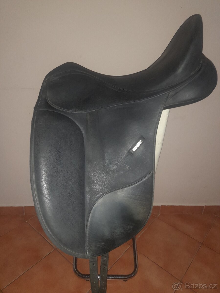 Sedlo Wintec Isabell 17,5