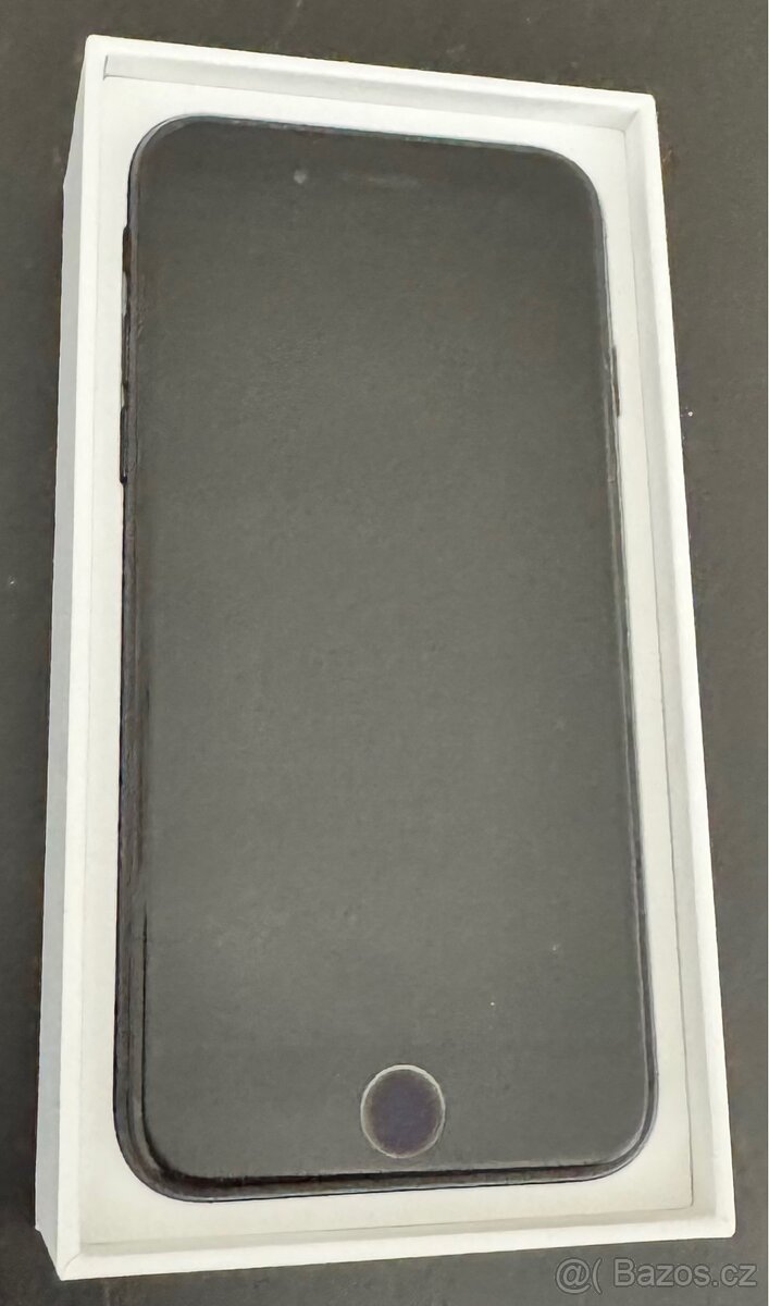 Prodám IPhone SE 2020 128GB Black