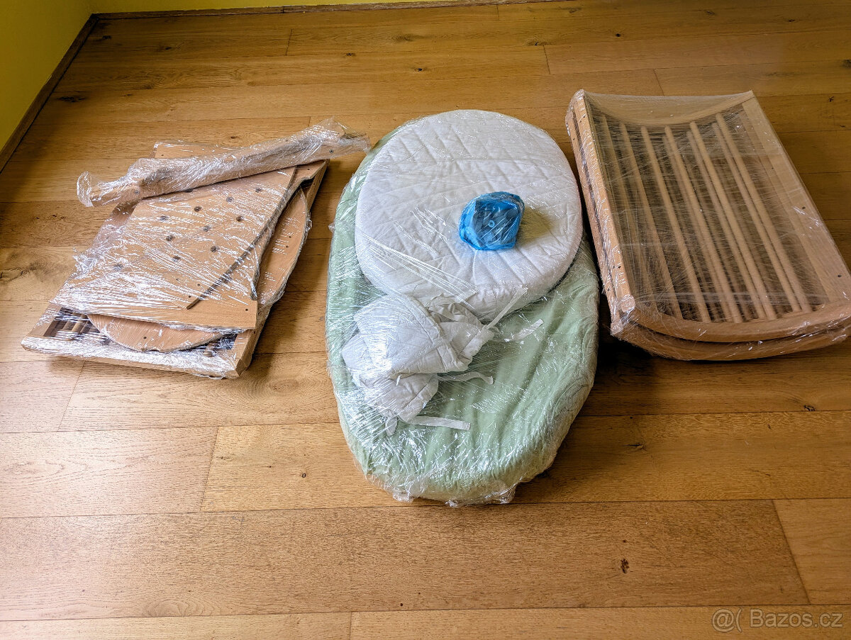 Stokke sleepi mini V3 + rozsireni sleepi V3