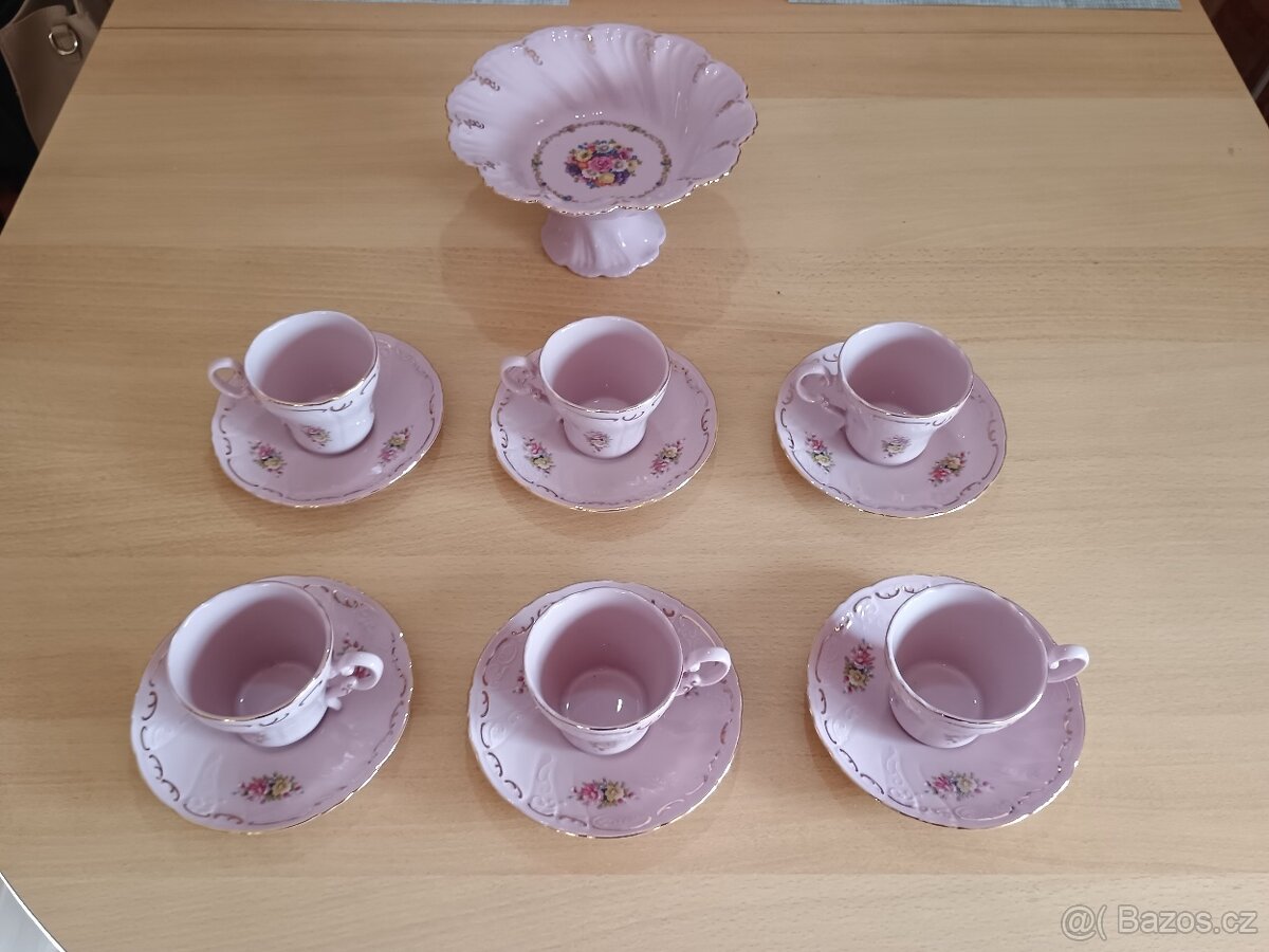 Růžový porcelán