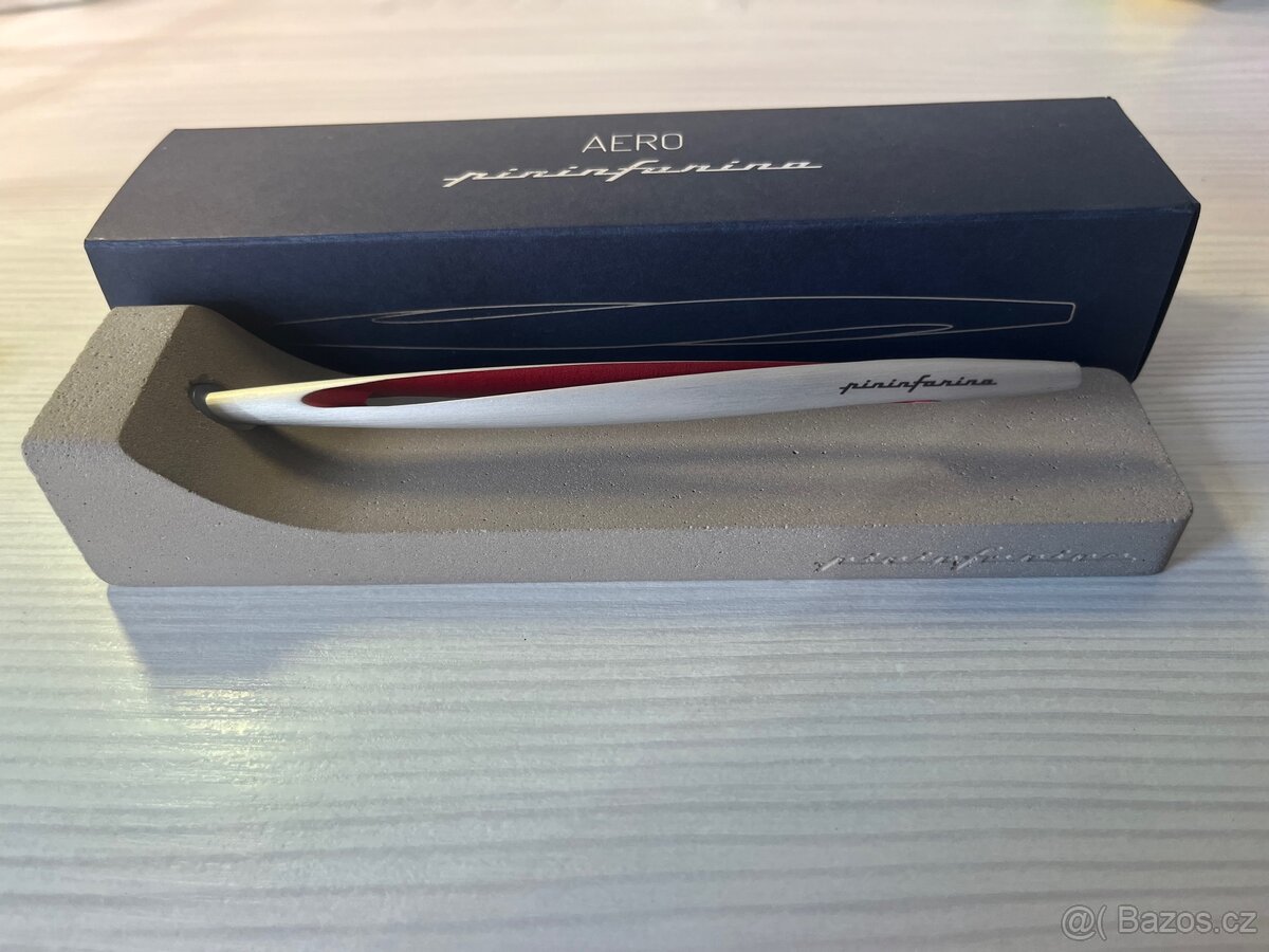 Pininfarina nekonečné pero