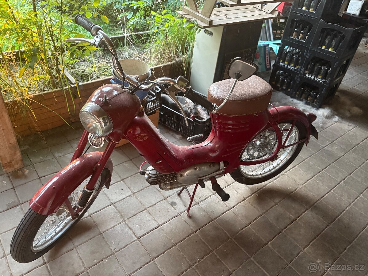 Jawa 550