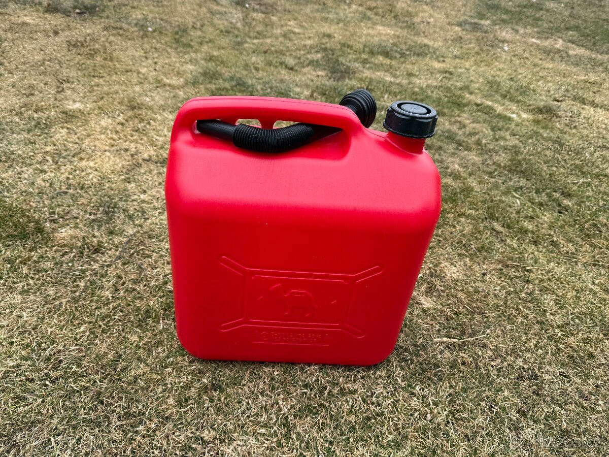 PLASTOVÝ KANYSTR 20L S NÁLEVKOU