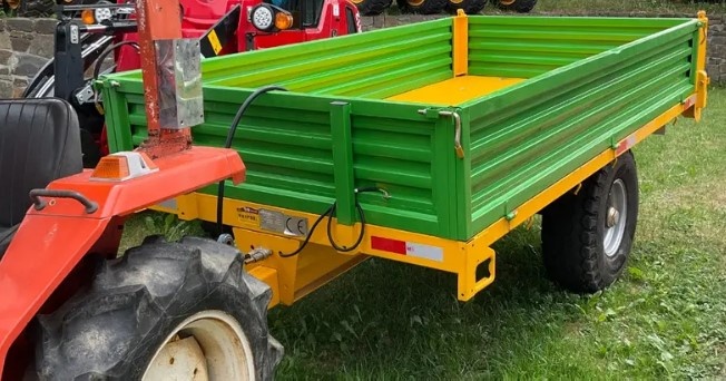 Zemědělská vlečka za malotraktor