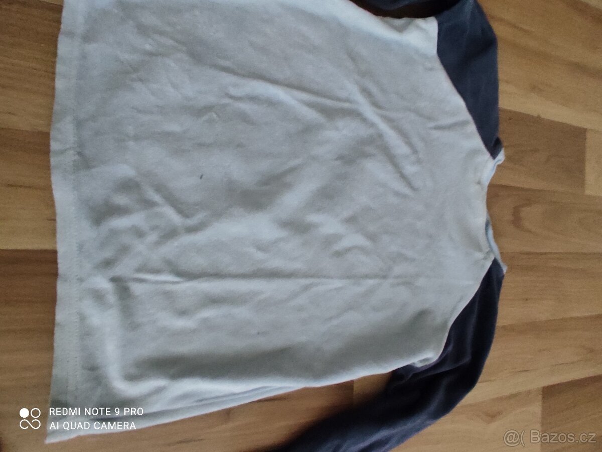 Dětská mikina s motivem Mickey