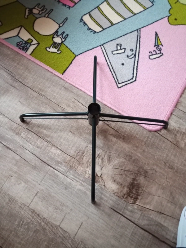 Kovovy stojan 55 cm pro umely vanocni stromek