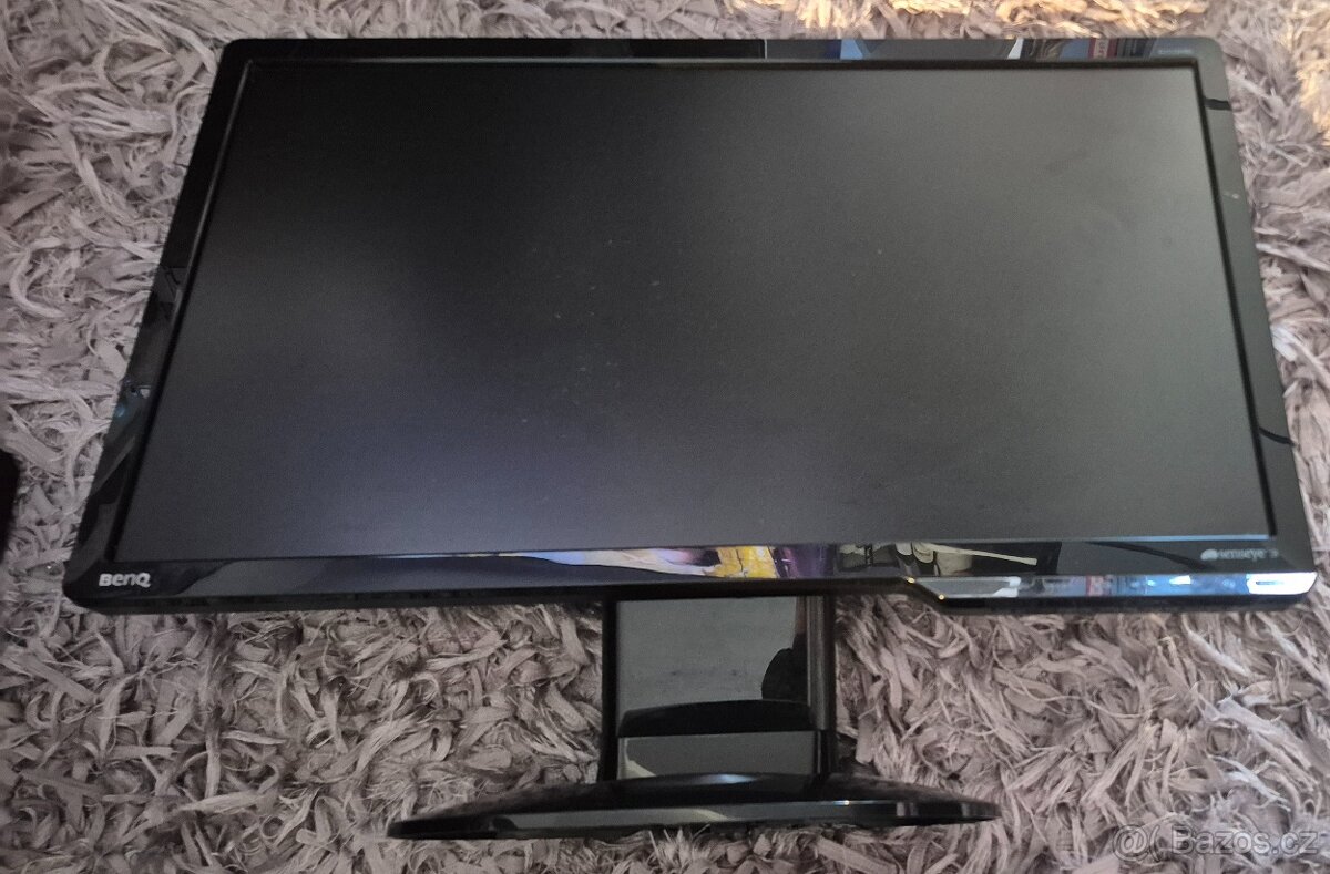 Prodám tento lcd monitor