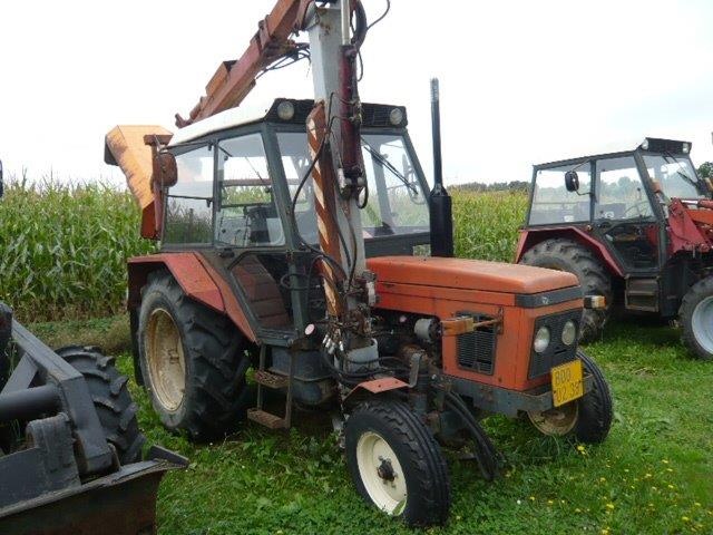 Zetor 7211, rok výroby 1991, s SPZ a TP, 4x zánovní pneumati