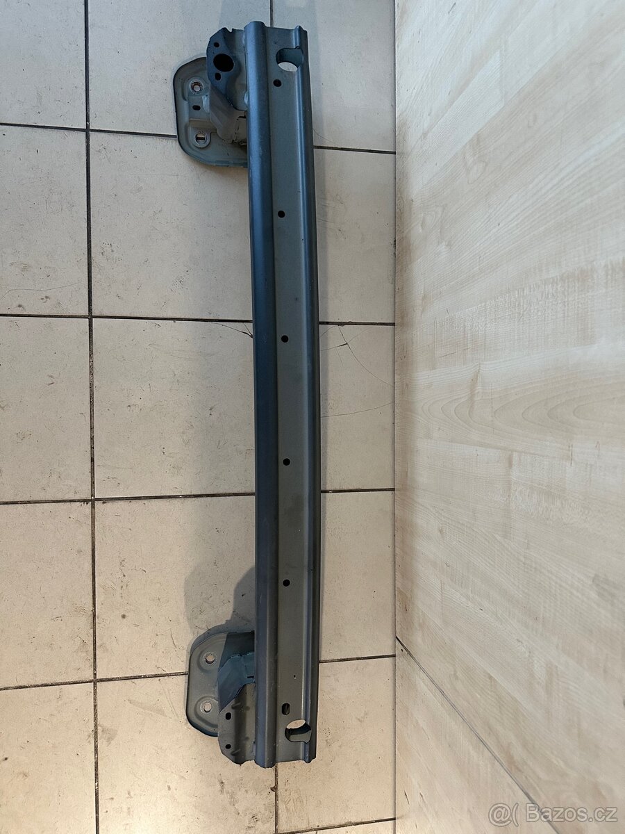 Nosník výztuha nárazník zadní Volvo XC60 II