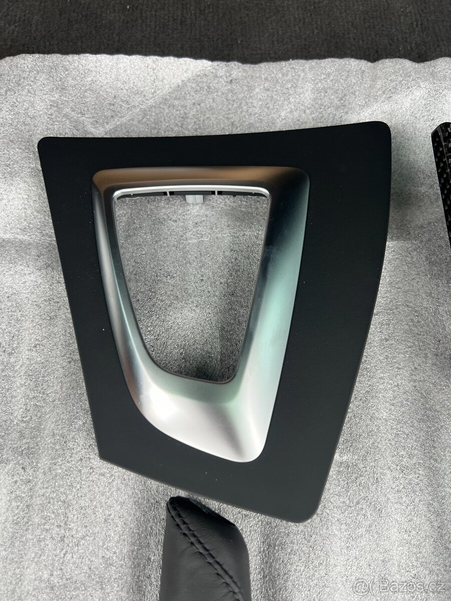 BMW F30/F80 rámeček, páka + ručka