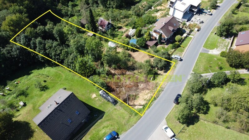 Prodej stavebních pozemků v obci Žlutava, okr. Zlín, CP 2.70