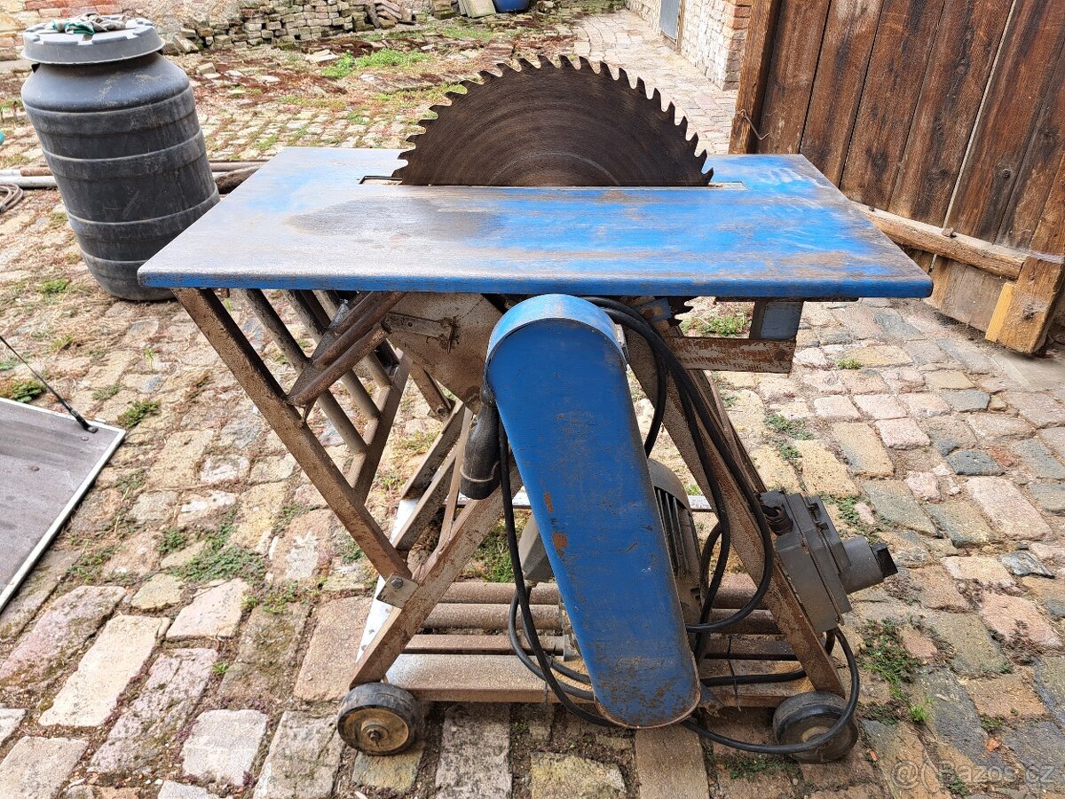 Kolébková, stolní pila