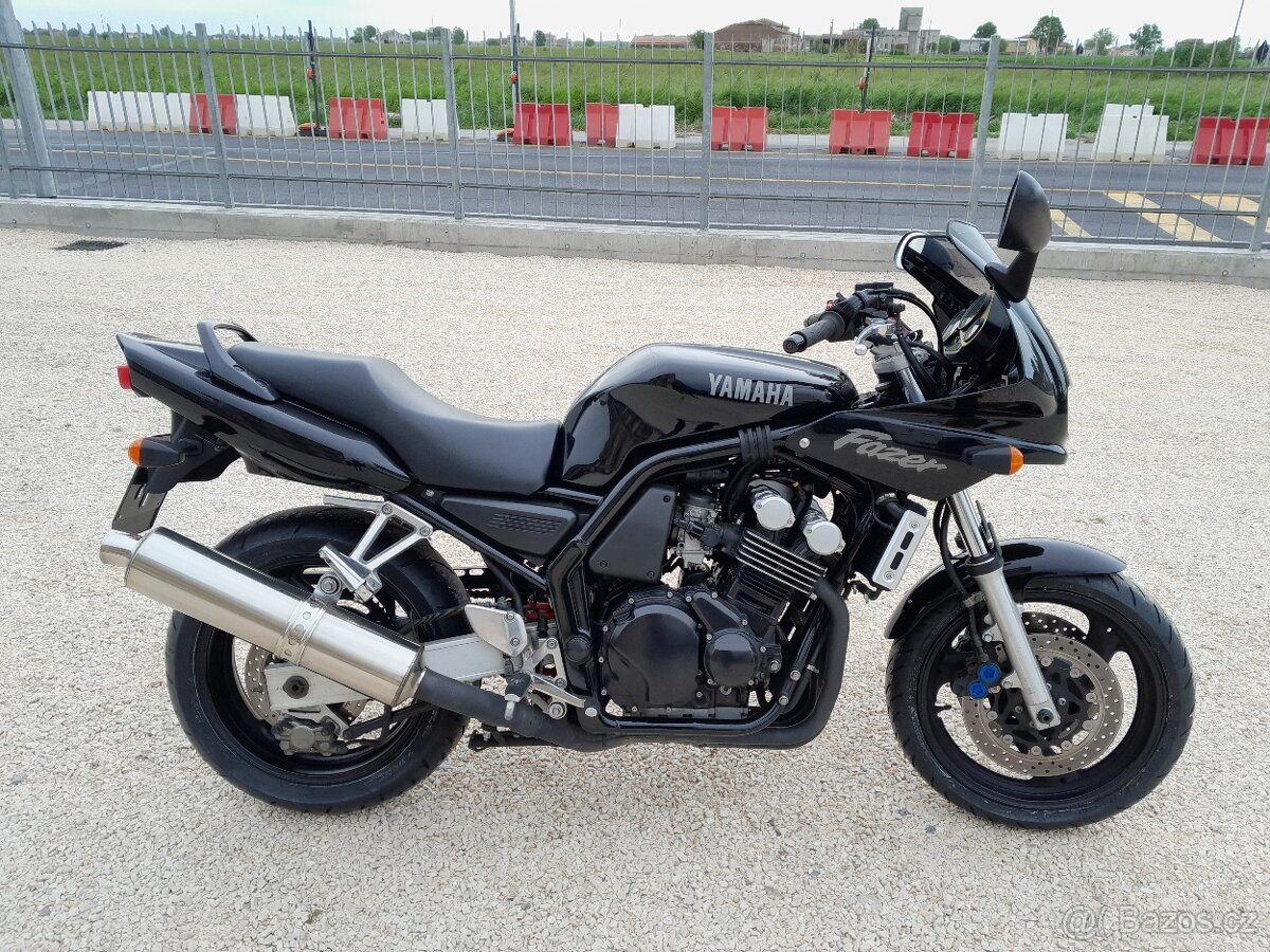 Yamaha FZS 600 Fazer, TOP stav, po servisu