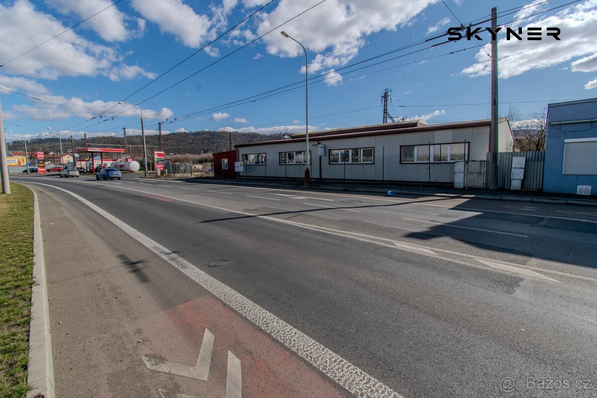 Prodej multifunkční ocelové haly s kancelářským zázemím, man