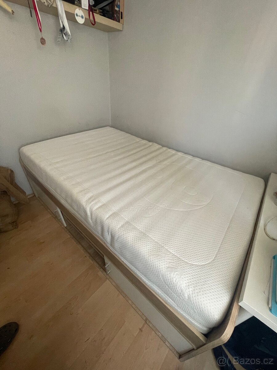 Manželská postel 120x200cm