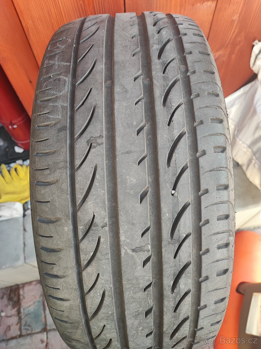 Pneumatiky Pirelli 225/45/17