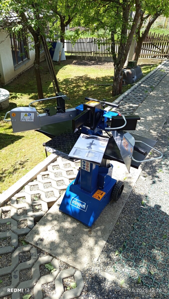 Štípačka dříví Hl810