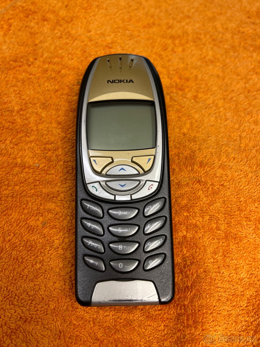Nokia 6310i - plně funkční, neblokovaná, super stav