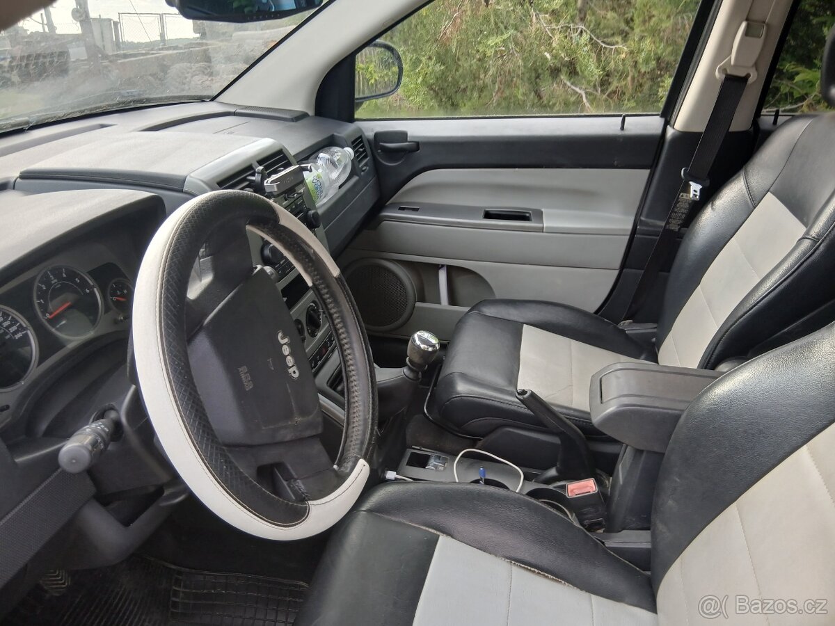 Jeep compass mk1