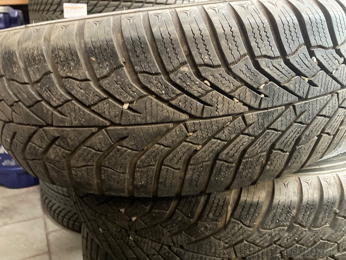195/65r15 zimní pneu