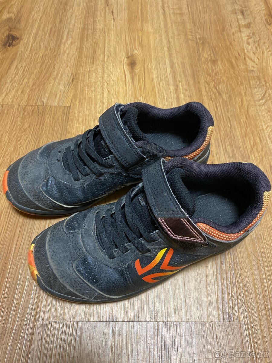 Tenisky 34