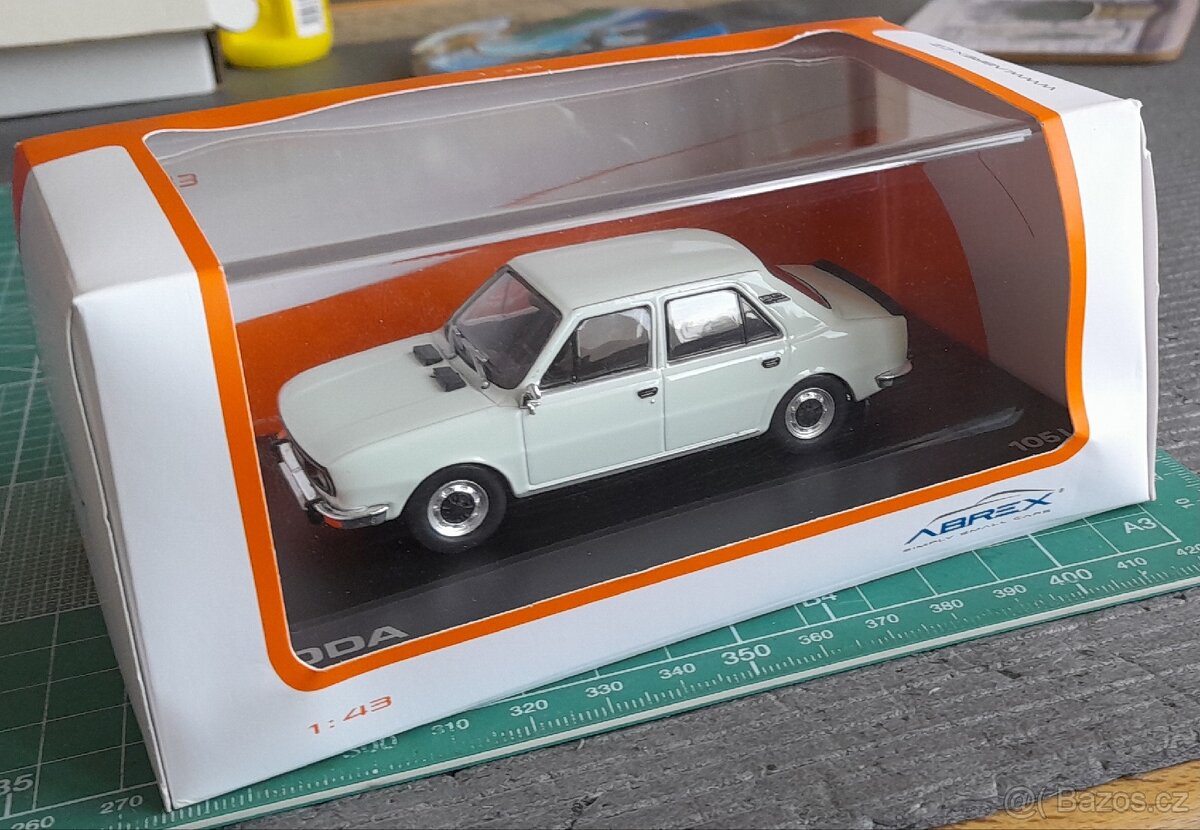 Abrex Škoda 120L (1982) 1:43 bílá ledová
