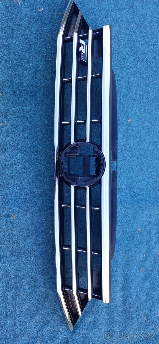 VW pasat B8 maska