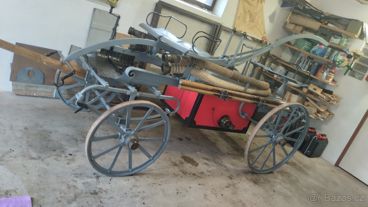 Hasičská stříkačka 1886 plně funkční